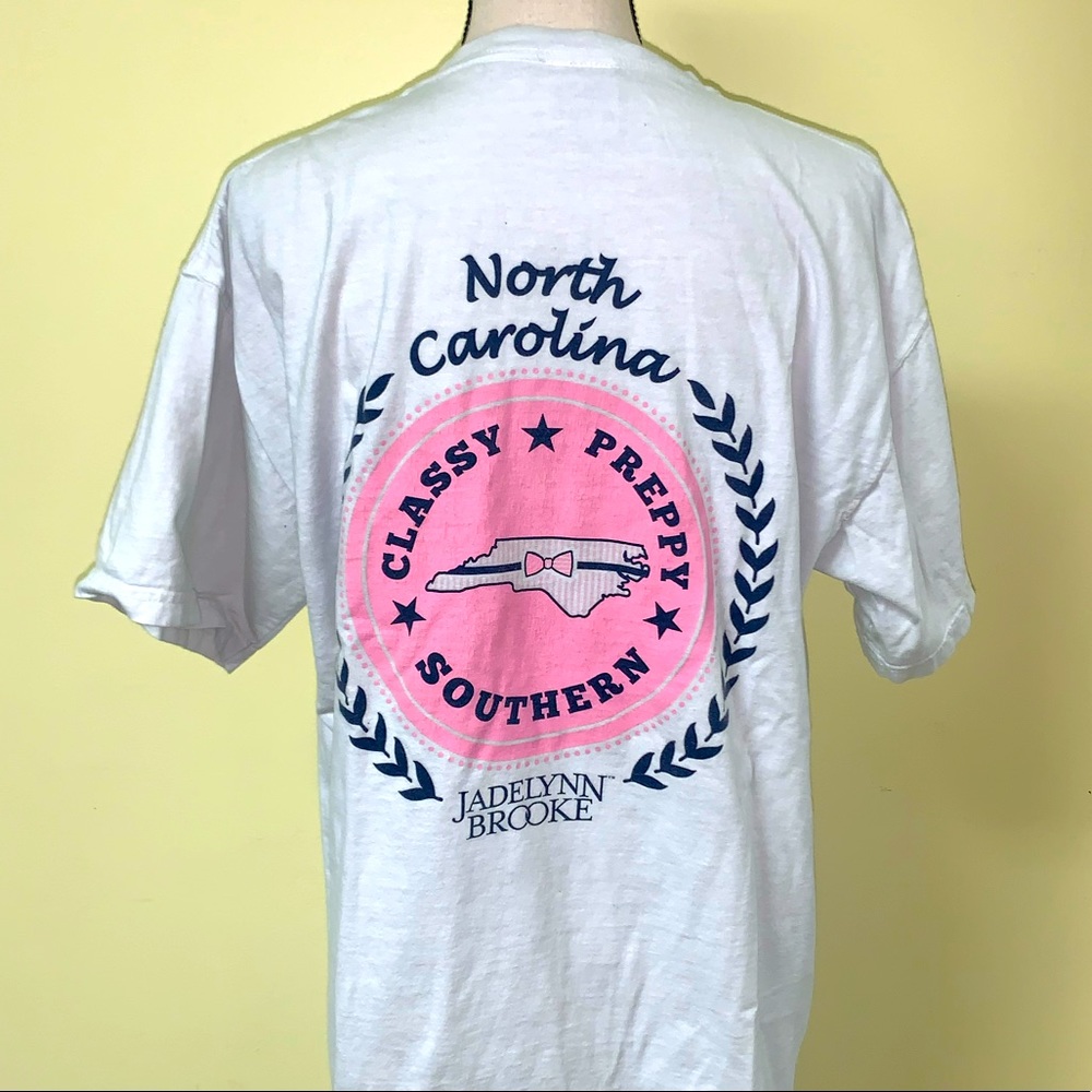 🧡50% off bundles! Jadelynn Brooke preppy NC T-shirt